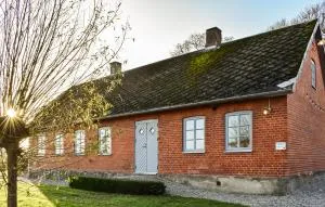 Lovely Home In Skivarp With Wifi - Skurup