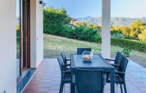 Cozy Apartment In San Giovanni A Piro