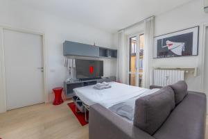 Kramer House, in the fashion district!