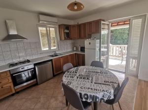 Perfect Getaway Near Korčula’s Scenic Sights and Beaches