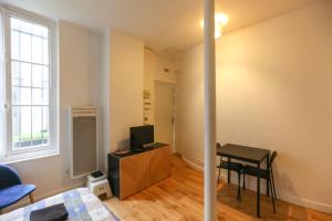 Appartements Nice And Comfortable Studio Apartment : photos des chambres