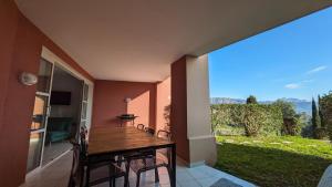 Appartement rez de jardin 4 personnes CAP ESTEREL