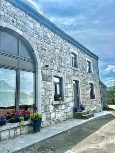 Au Ny des Hirondelles à 10min de Durbuy - Soy