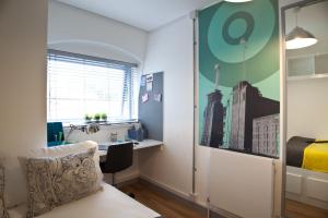 For Students Only CRM OLIB London