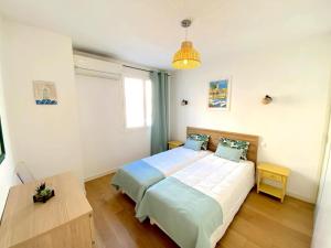 T2 Neuf centre ville Sanary avec garage