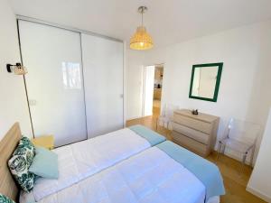 T2 Neuf centre ville Sanary avec garage