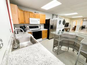 3 Bedroom, 1 Bath, Ranch Style