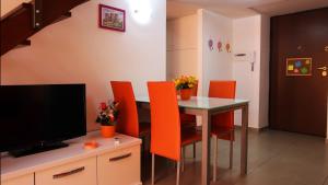 Two-Bedroom Apartment - Split Level