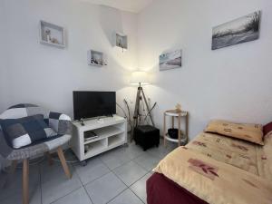 Pavillon 5 Personnes proche de la plage du Grazel GN520-009