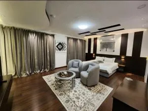 جناح خاص فاخر بإطلالة - 阿尔莎法