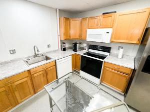 4 Bedroom, 2 Bath, Ranch Style