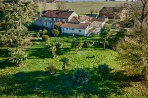 Maisons de vacances Gites Charme et Cosy avec piscine - Le Clos Boissiere : photos des chambres