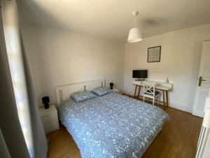 Maison Familiale à 200 m du Bassin