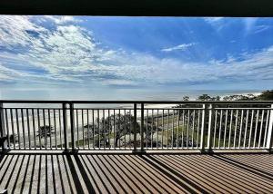 Legacy Tower Two 602