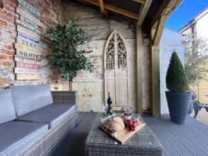 Cosy cottage, 5 min to the beach