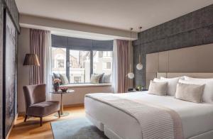 Premium Room room in NH Collection Amsterdam Grand Hotel Krasnapolsky