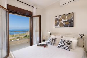 Oak Wood - Sea View Exclusive Maisonette