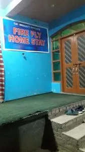 Fire.Fly. Home stay - Dal Kotawāl