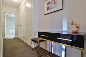 Urban Oasis Residence - Views · Parking · Ease