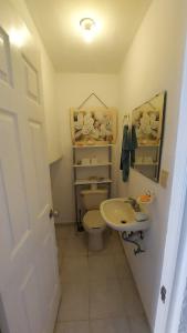 Beach house with private pool and new ac