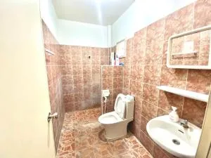 Pensuk Home - Ban Yang