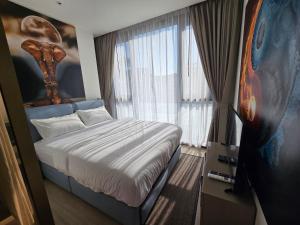 EDGE Central Pattaya 2bdrm Balcony View