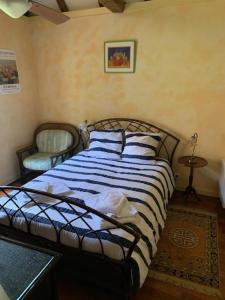 Maisons de vacances Le Clos Lagrange-10 pers-Piscine privee : photos des chambres