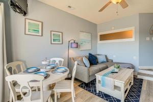 Walk to Beach Top-Floor Condo in Murrells Inlet