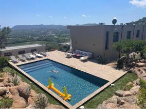 family villa, beautiful open sea view & scrubland