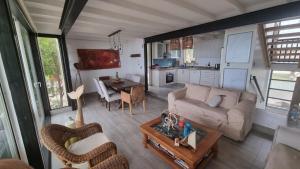 Hermosa casa con vista 180 al mar en Maitencillo