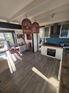 Hermosa casa con vista 180 al mar en Maitencillo