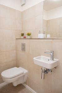 Best City Location 2-Bedroom Apartment