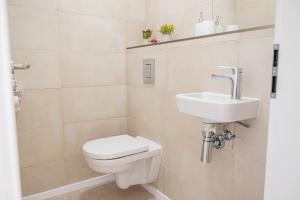 Best City Location 2-Bedroom Apartment