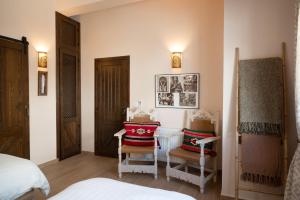 CASA EMILIANA The Town-House Gaucin Spain