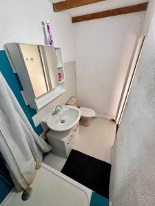 Studio au château de Lachau