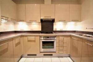 Serene Stay Harrow - Near Station