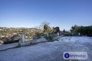 Apartment T3 air-conditioned on one level on the heights of Nice