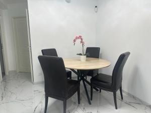Appartements Maison type appartement RDC : photos des chambres