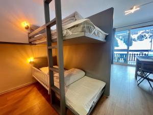 Appartements Sot-O-Ski - Pied des pistes, 4 personnes, Centre station, Bois d- Aurouze : photos des chambres