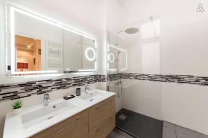 Perfect to visit Lyon with family or friends AIL