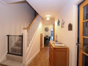 19 Stablefield Way