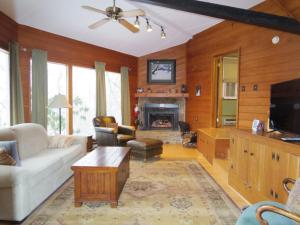 Slopesider 23C condo