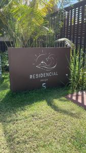 Residencial Praça Cinco - Flats a 200m do mar no Centro Porto de Galinhas por Yolo