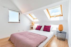 Costa do Castelo Sky Views