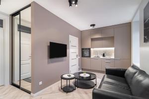 apartment with jacuzzi, old town