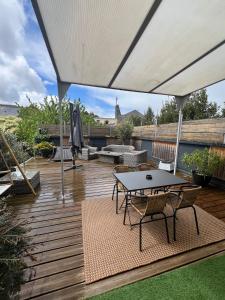 Appartements Casa Jouvenel -T3 3 pers -Brive-Parking privatif : Appartement 2 Chambres avec Terrasse