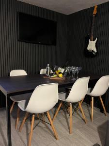 F5 Lägenhetssvit på Österlen med det lilla extra!