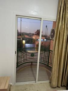 lévasion 8 face gare CTM Hivernage a 10mn de laéroport