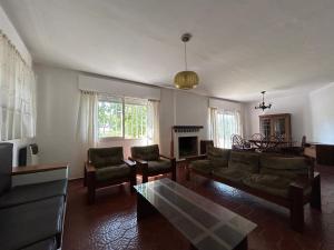 Casa Privada Centro con Piscina a cinco cuadras del balneario las Hoyas Villa Carlos Paz