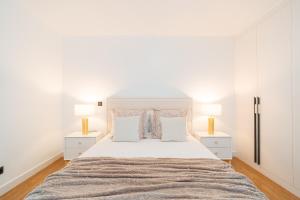 Suite Q - Supermarket - Pool - AC - Private Parking Spot